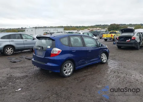 2011 Honda Fit Sport из США, поврежденный, VIN JHMGE8H55BC019609